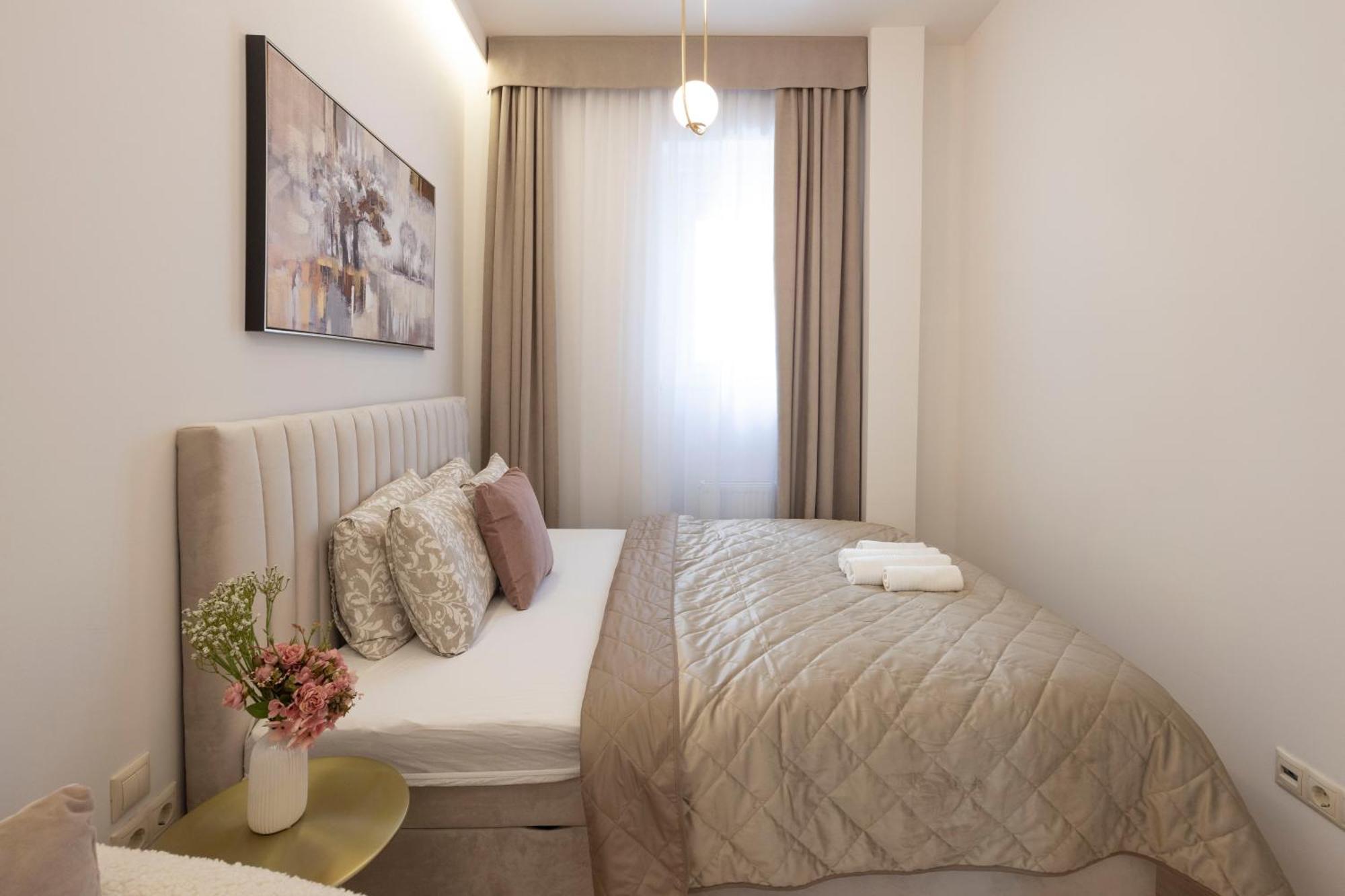 Luxurious Central Apartment W/ A Stunning View To The Basilica 부다페스트 외부 사진